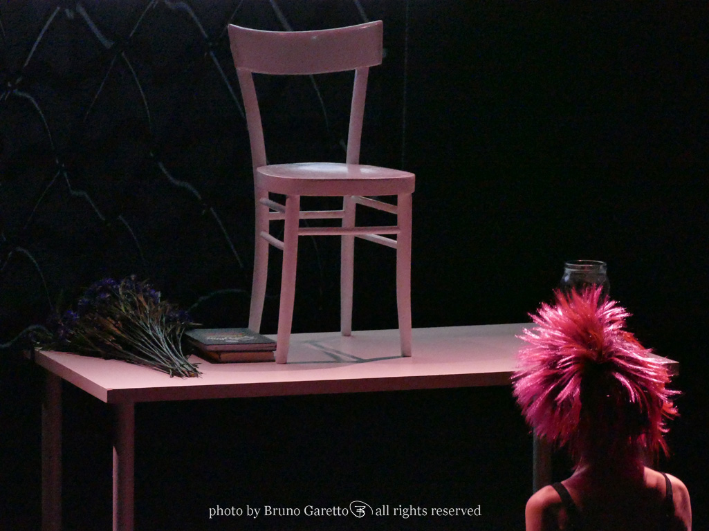 Fotografia di scena da MALALA al GIOCATEATRO 2018